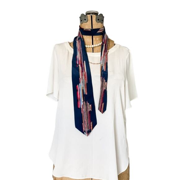 Halston III vintage 80s 100% silk retro striped tie 4” w - Picture 2 of 4